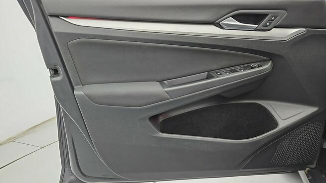 Volkswagen Golf VIII 2.0 TDI Life ! Z Polskiego Salonu ! Faktura VAT ! Warszawa - zdjęcie 10