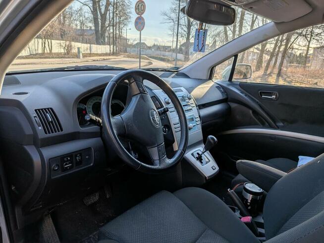Toyota Corolla Verso 2007 Marki - zdjęcie 4