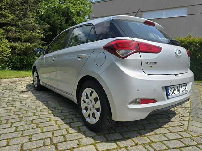 Hyundai i20 Bielsko-Biała - zdjęcie 12
