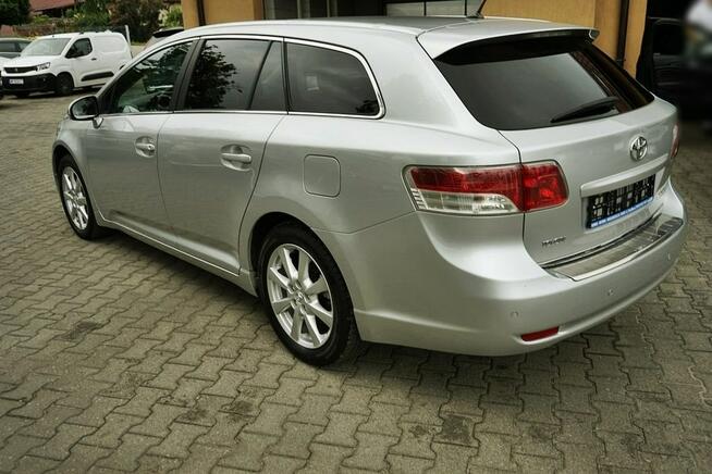 Toyota Avensis 2,0D4D Klima, alu R17, NAVI, skóra, 2009r. Płock - zdjęcie 5
