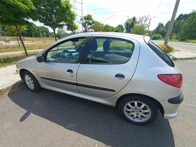 Peugeot 206 srebrny Bytom - zdjęcie 9