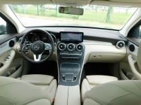 Mercedes GLC 200 z Gwarancją_Panorama_Kamera_Skóra-Beżowa_Model=2021 Żyrardów - zdjęcie 6