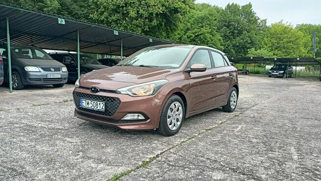 Hyundai i20 bardzo zadbany,  pierwszy właściciel, niski przebieg Tomaszów Mazowiecki - zdjęcie 12