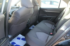 Toyota Camry 2.5 Hybrid e-CTV Comfort F-vat Kamera Gwarancja Warszawa - zdjęcie 12