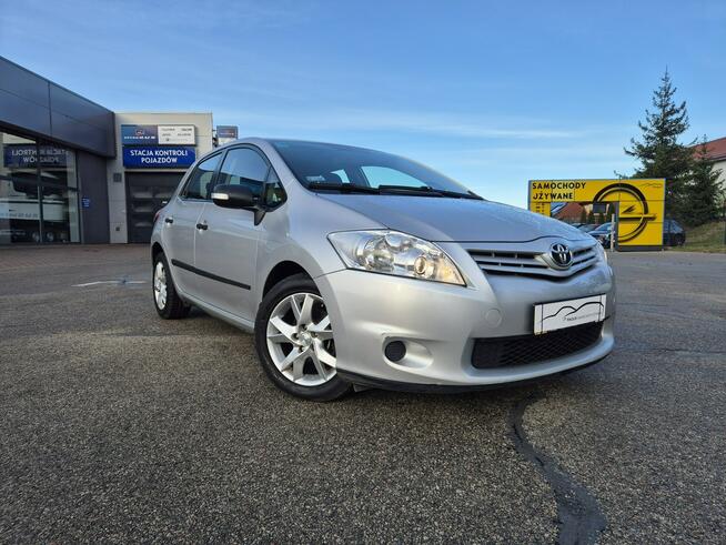 Toyota Auris Giżycko - zdjęcie 3