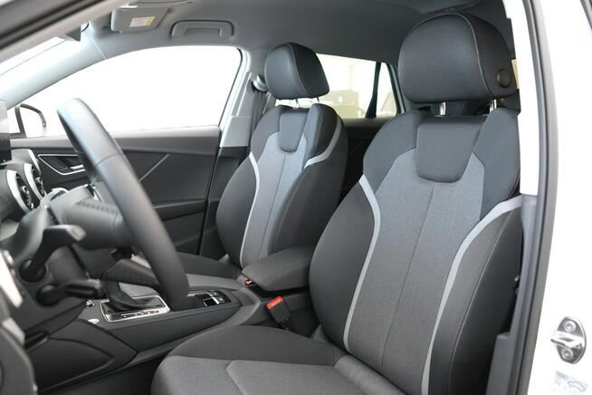 Audi Q2 35 TFSI 150KM LED Kamera SmartphoneInterface Virtual Gwarancja Kielce - zdjęcie 12