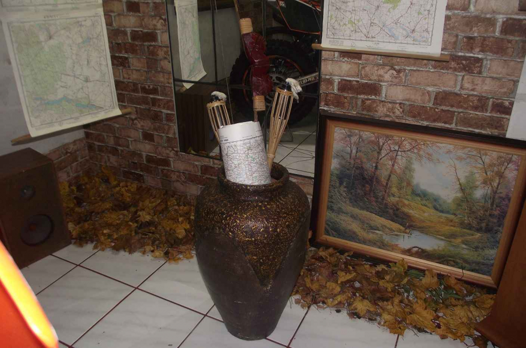 Wazon Defendu wk1 antyczne mapy pochodnie luk Jankowo Dolne - zdjęcie 1