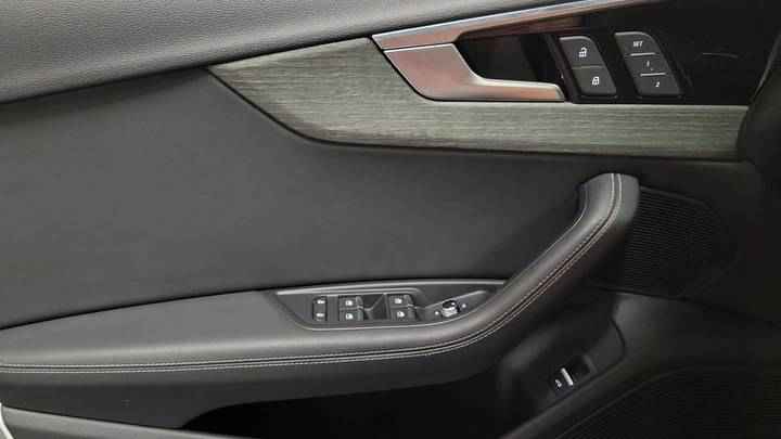 Audi A4 2023 S line Premium Plus 45 TFSI quattro  Używany · 80 011 mil Hecznarowice - zdjęcie 2