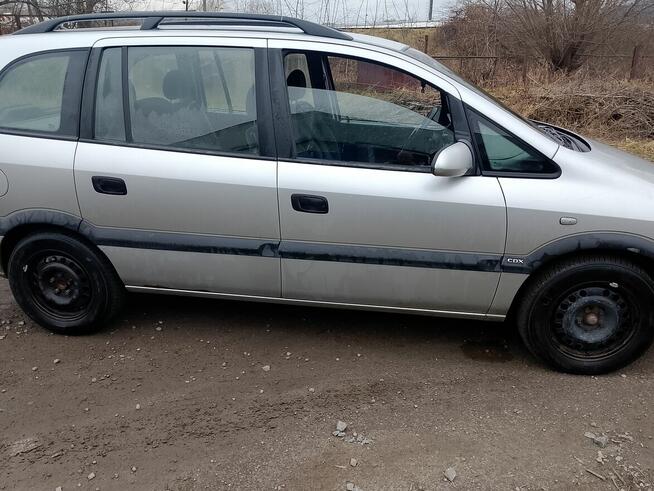 Opel zafira Sanok - zdjęcie 7