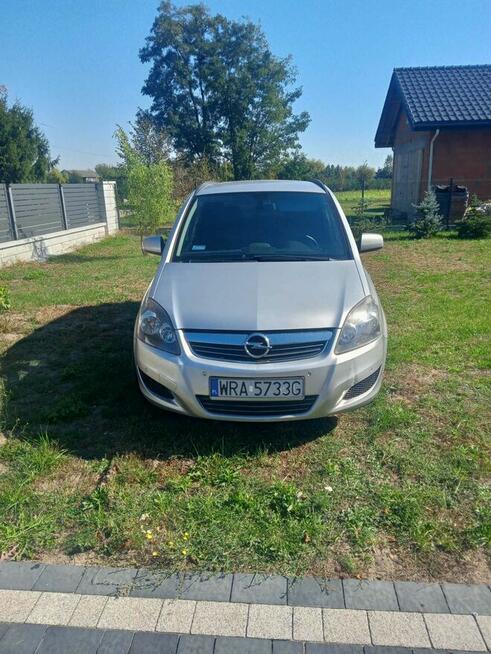 Samochód Zafira Opel Radom - zdjęcie 4