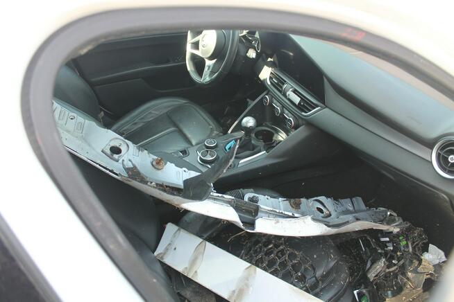 BMW 335 Ostrów Wielkopolski - zdjęcie 5