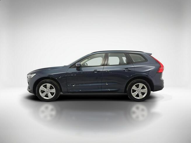 Volvo XC 60 B4 D Essential ! Z Polskiego Salonu ! Faktura Vat ! Warszawa - zdjęcie 2