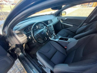Volvo V60 bardzo zadbane, serwisowane, potwierdzona historia pojazdu Tomaszów Mazowiecki - zdjęcie 2