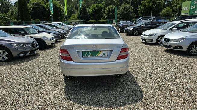 Mercedes C 320 skóry, navi, kamera Zieleniewo - zdjęcie 8