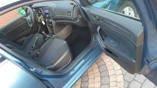 Renault Megane 1.2 TCe Energy Life Bachowice - zdjęcie 9
