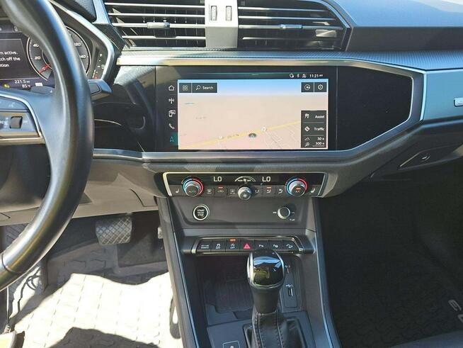 Audi Q3 Premium Plus / S-Line / niski przebieg Tarnów - zdjęcie 7