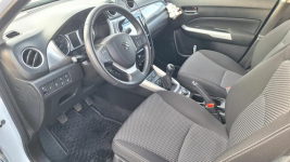 Sprzedam Suzuki Vitara 1.6 Premium 4WD 120KM 2018 r. Wałbrzych - zdjęcie 9