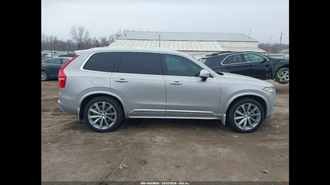 Volvo XC 90 Najwyższa wersja wyposażenia ULTIMATE / AWD / B6 Cieszyn - zdjęcie 6