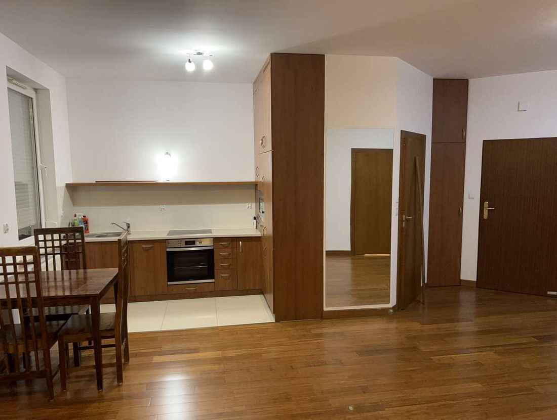 3pok, 67met, Okolice Kościelnej BALKON/PIWNICA/2004 (Wrocław) Krzyki - zdjęcie 2