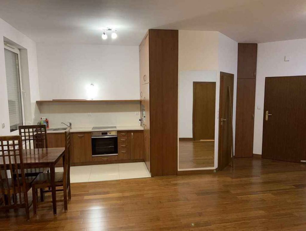 3pok, 67met, Okolice Kościelnej BALKON/PIWNICA/2004 (Wrocław) Krzyki - zdjęcie 2