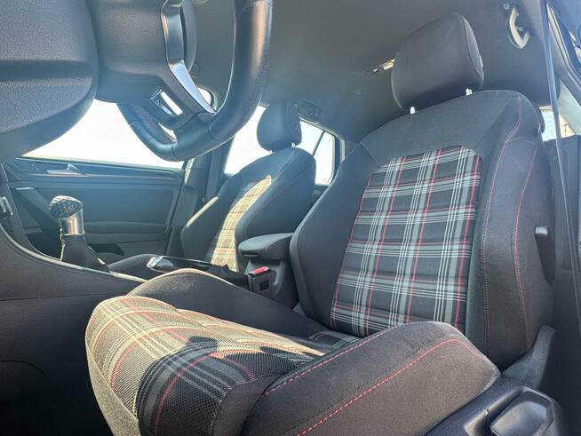 Volkswagen Golf, 2019 Michałowice - zdjęcie 12