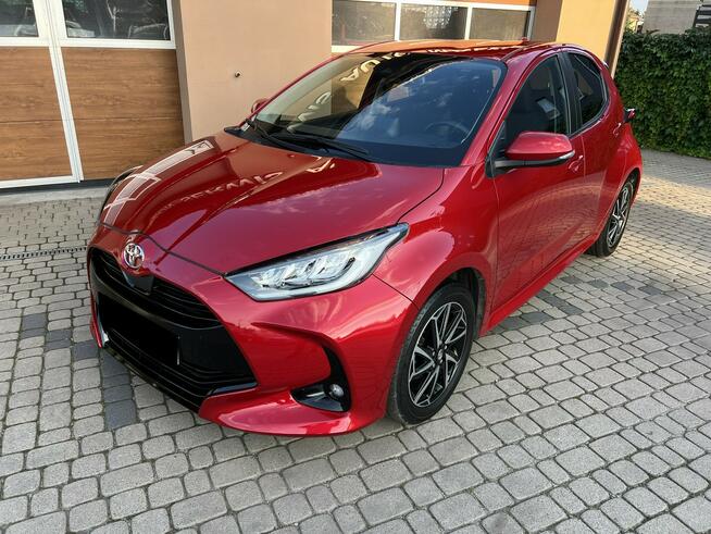 Toyota Yaris 1,5 125KM  Klimatyzacja  Kamera Orzech - zdjęcie 9