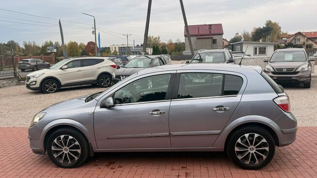Opel Astra Sade Budy - zdjęcie 10