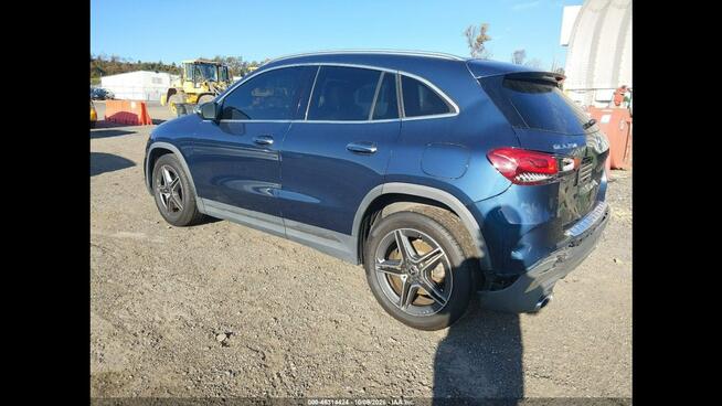 Mercedes GLA 250 4Matic / pakiet AMG / niski przebieg Białystok - zdjęcie 7