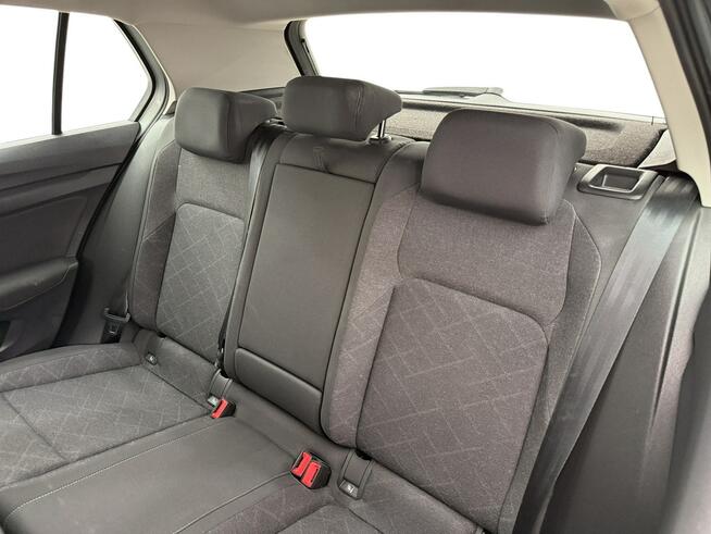 Volkswagen Golf VIII 2.0 TDI Life Warszawa - zdjęcie 12