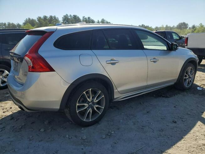 2017 VOLVO V60 CROSS COUNTRY PREMIER Katowice - zdjęcie 4