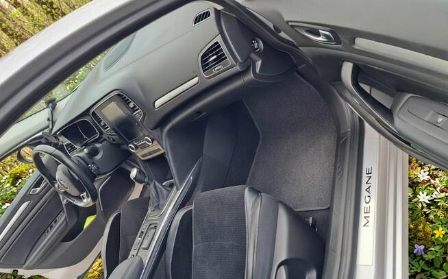 Renault Megane IV 1.6 DCI 130 KM Słodków-Kolonia - zdjęcie 9