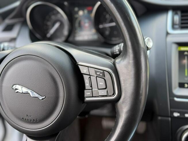 Jaguar E-Pace Bezwypadkowy 4x4 Panorama Kamera 360 Nowa Wieś Rzeczna - zdjęcie 12