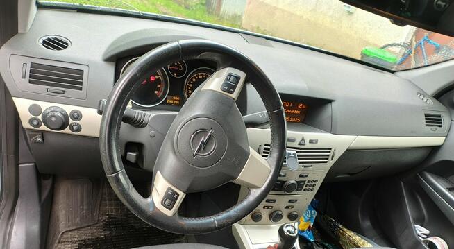 Astra h Iskrzynia - zdjęcie 5