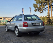 Sprzedam Audi a4 Siekierczyn - zdjęcie 5