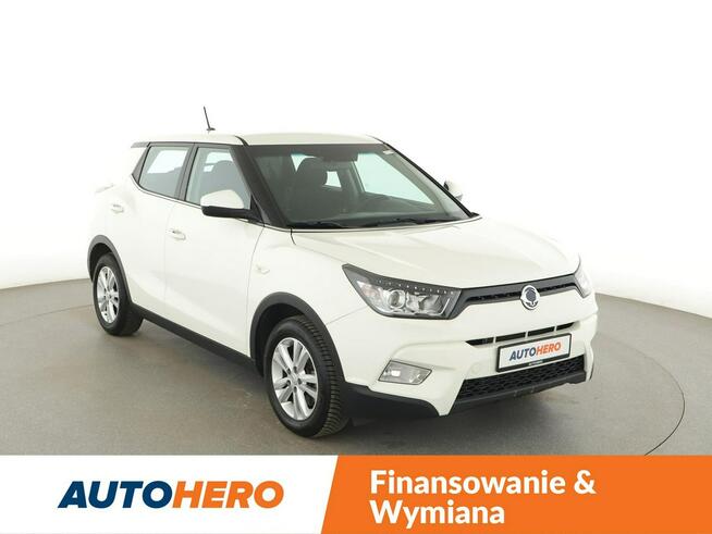 SsangYong Tivoli navi kamera cofania klima auto multifunkcja Warszawa - zdjęcie 10