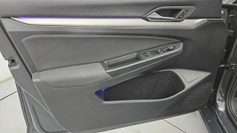 Volkswagen Golf VIII 2.0 TDI Life ! Z Polskiego Salonu ! Faktura VAT! Warszawa - zdjęcie 10