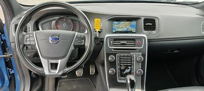 Volvo V60 D3 2.0 150KM R-Desing Xenon Led Navi Alkantara Full Opcja Płock - zdjęcie 4