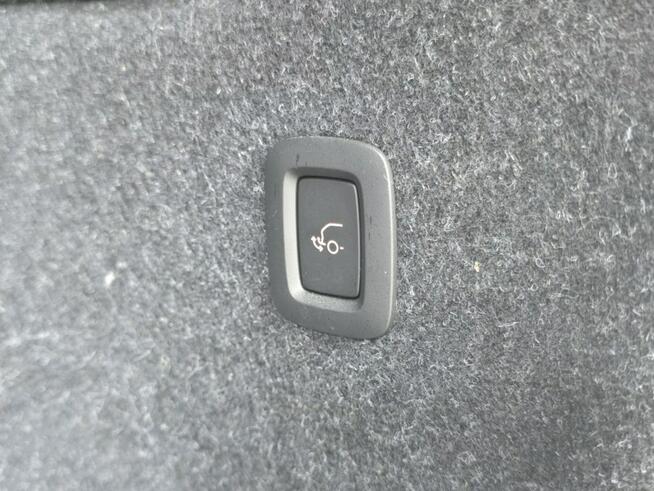 Volvo XC 40 B3 Black Edition Plus *Gwarancja*FV23% Tychy - zdjęcie 11