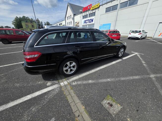 Mercedes E 200 CGI W212 Krzeszowice - zdjęcie 3