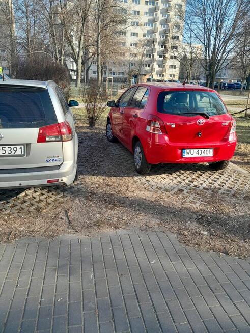 Sprzedam Toyota Yaris 2 Warszawa - zdjęcie 9