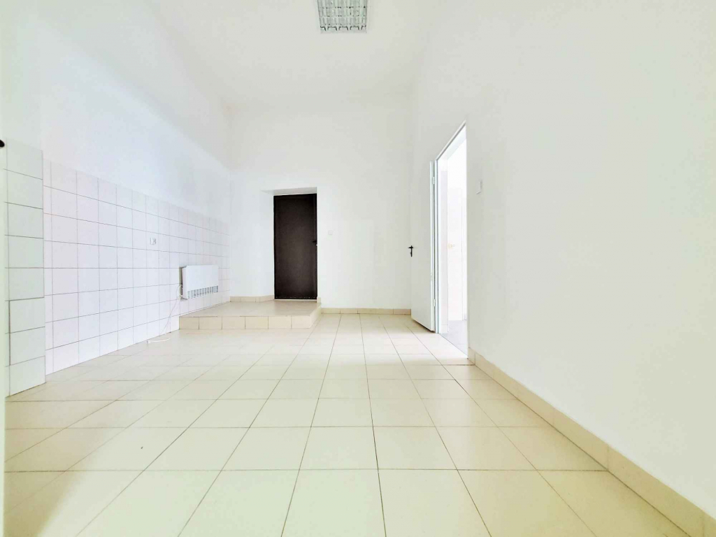 Lokal użytkowo- handlowy w Centrum Mrągowa wynajmę Mrągowo - zdjęcie 4