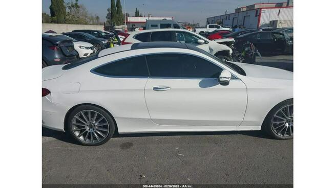 Mercedes C 300 / 2.0 258KM / niski przebieg / automat / Tarnów - zdjęcie 4