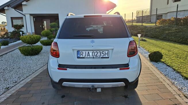 Suzuki SX4 4x4 Mokra - zdjęcie 4