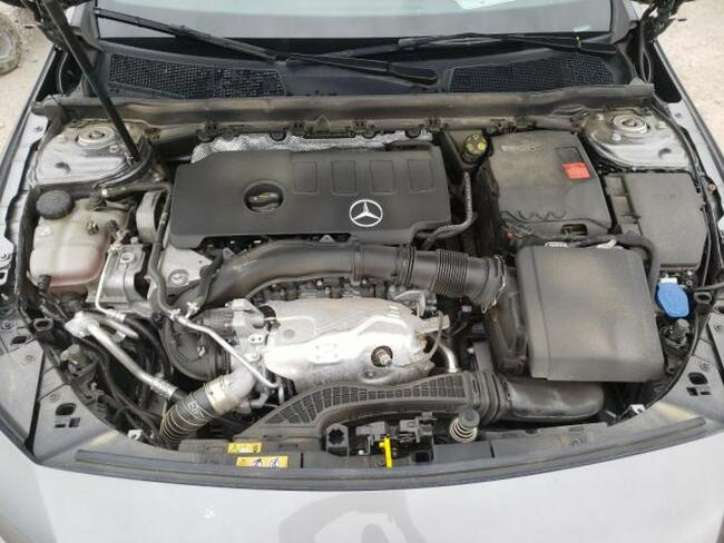 Mercedes CLA 250 2020, 2.0L, po gradobiciu Warszawa - zdjęcie 9