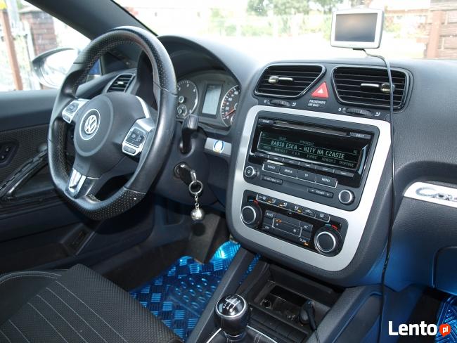 VW Scirocco 2.0 TDi - 200 koni niebieski Sport Kalisz - zdjęcie 6