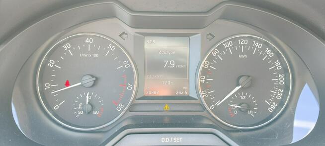 Škoda Octavia Bogate wyposaż. tylko 70tkm. ! 4-cylindry polecam Stare Budy - zdjęcie 12