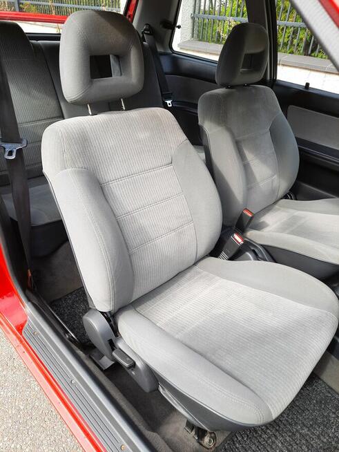 Mazda 323 1.6 GLX Nowa Karczma - zdjęcie 5