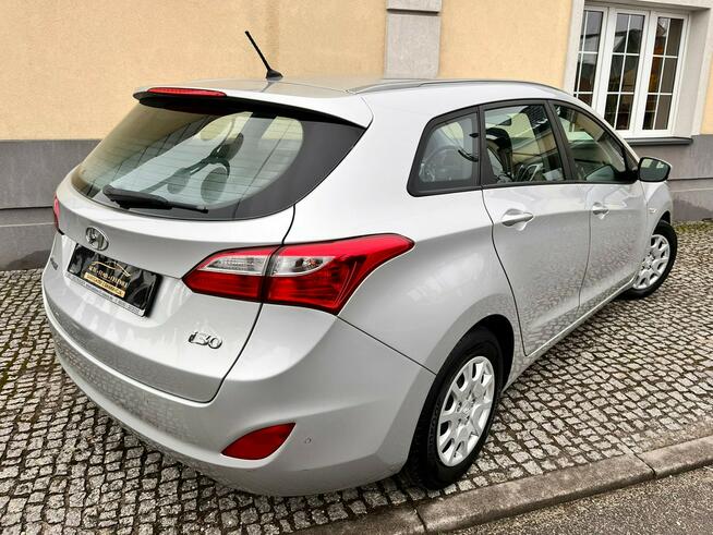 Hyundai i30 Bardzo dobry stan, Klimatronik. Chlewice - zdjęcie 3