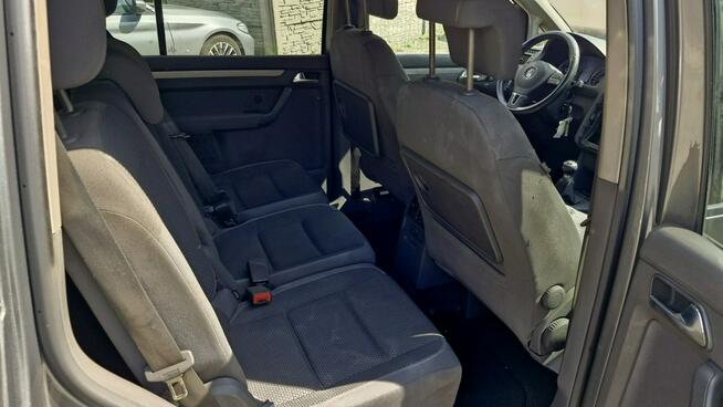 Volkswagen Touran 1.6 TDI 110KM Alufelgi Klimatronic Świętoszówka - zdjęcie 12