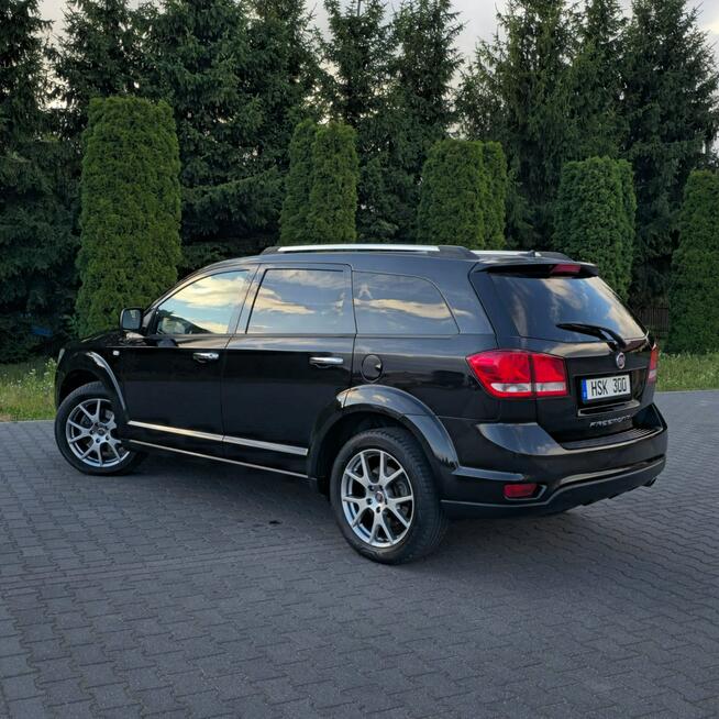 Fiat Freemont 7 FOTELI, SKÓRY, ALUFELGI, MANUAL, 2 KLUCZE, SERWIS Ostrów Mazowiecka - zdjęcie 11
